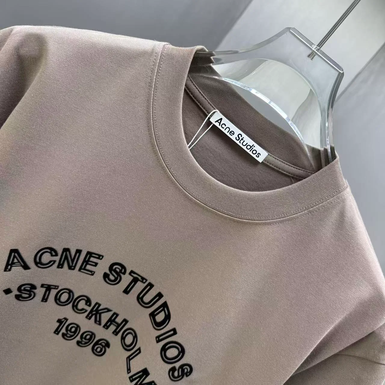 ACN 2026 New Arrival T logo ：Black White Brown Dark Blue Sizes：S M L XL XXL